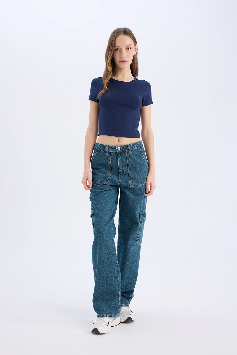 DeFacto Woman Fitted Basic Ribbed Short Sleeve T-Shirt - Image 4
