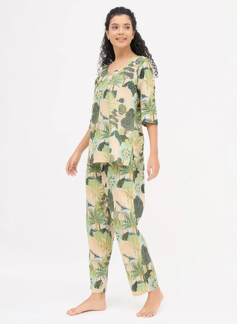 Clovia Clovia Graphic Print Kurta Top & Pyjama Set in Light Green - 100% Cotton