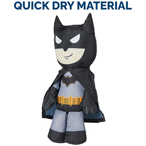 Swimways DC Batman Swim Huggable, Batman Bath & Beach Toys, Floating Water Stuffed Animal for Kids Aged 1 & Up - Image 4
