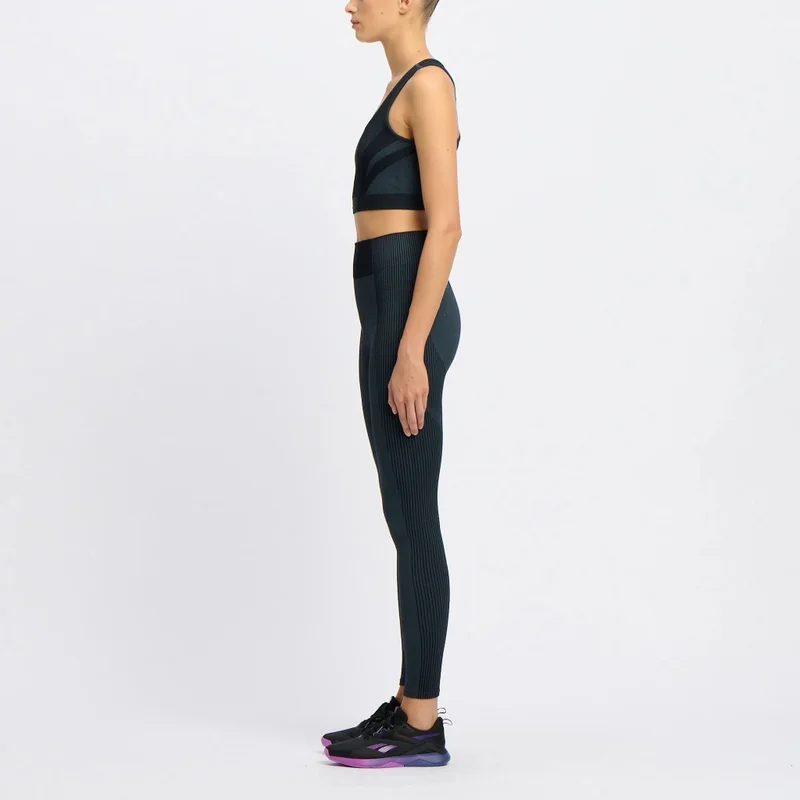Reebok Black Reebok Black Women's Sports Bra for Women | Best Price UAE
