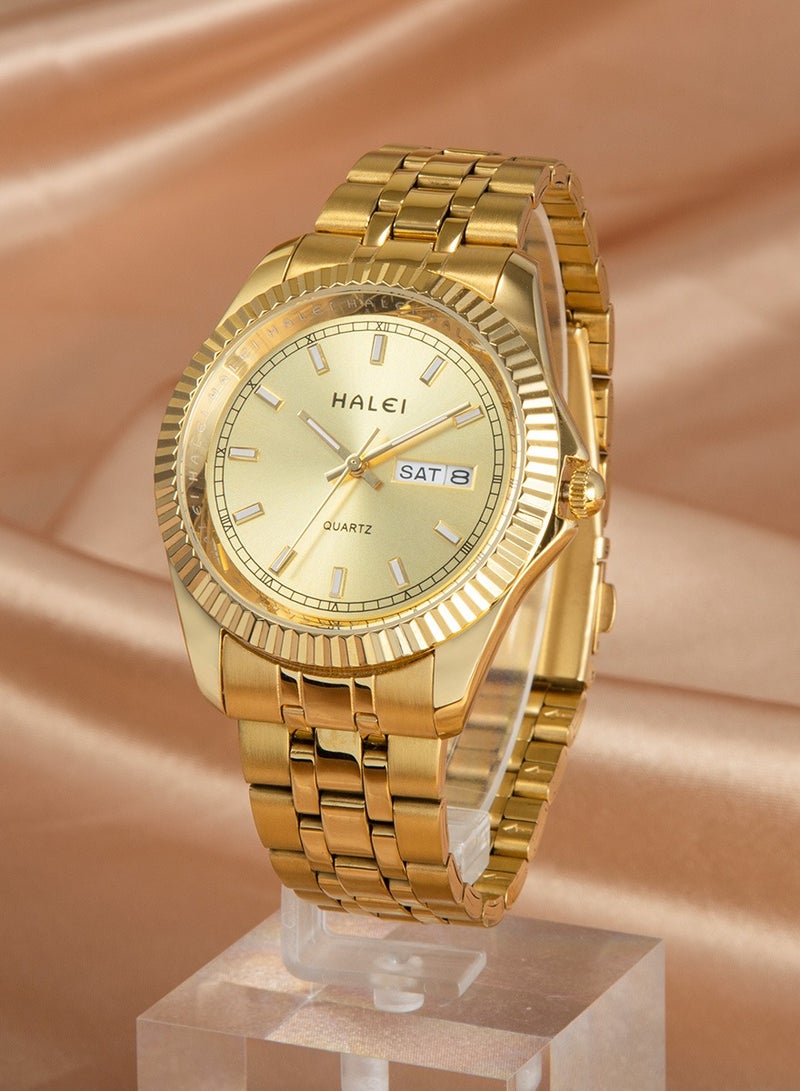 HALEI HALEI 2-Piece Luxury Couple Watches Golden Tone Stainless Steel Quartz Calendar Wristwatch Rhinestone His and Her Watch Set - Image 5