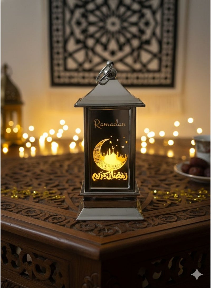 فانوس رمضان المضئ بعليقه  الفانوس  المزخرف ديكور فاخر للاحتفال مقاس 13*5 سم رصاص عدد 1 - Image 1