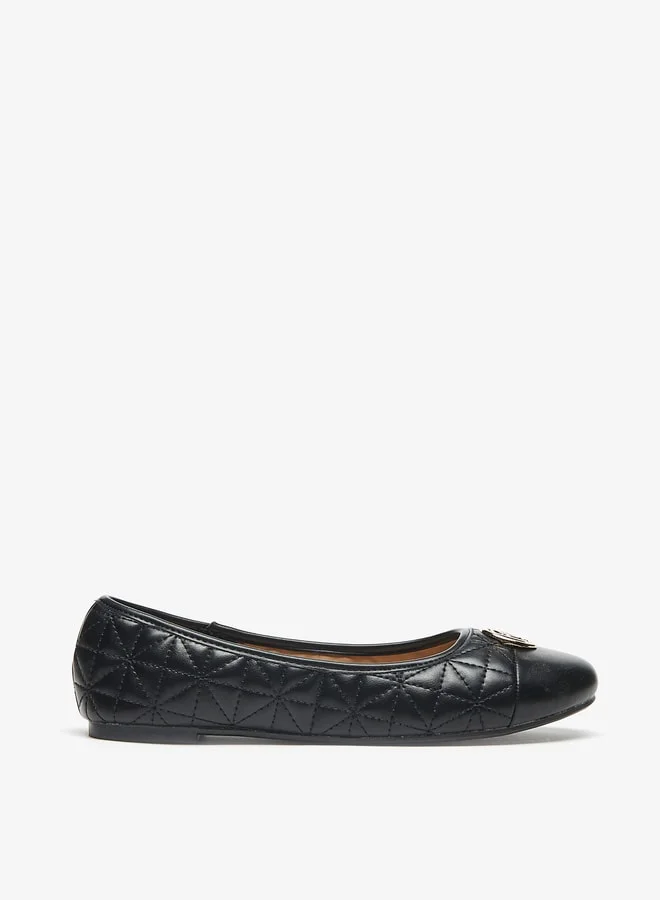 فلورا بيلا من شو إكسبرس Quilted Round Toe Ballerina Shoes with Metal Accent