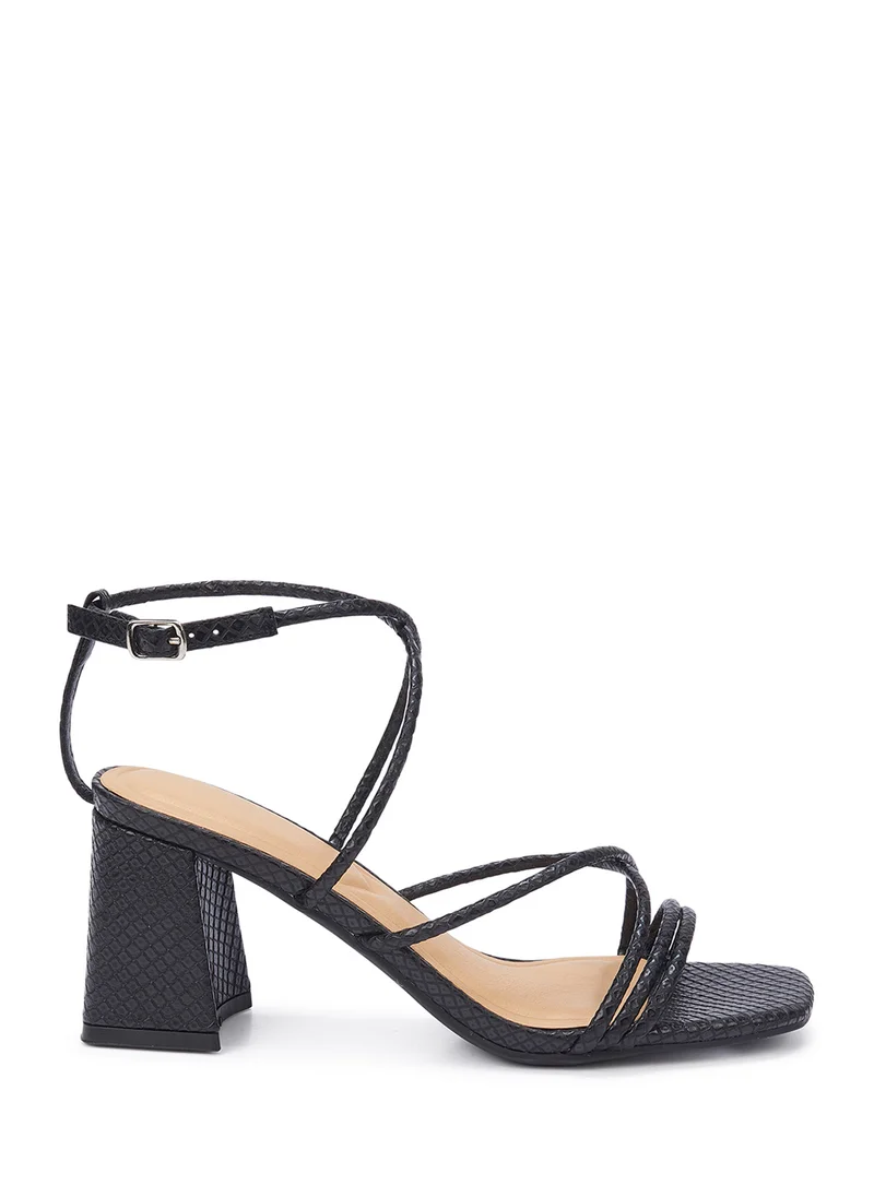 ترافل من نمشي Flaire Block Heel Multi Strap Ankle Strap Block Heel Sandal