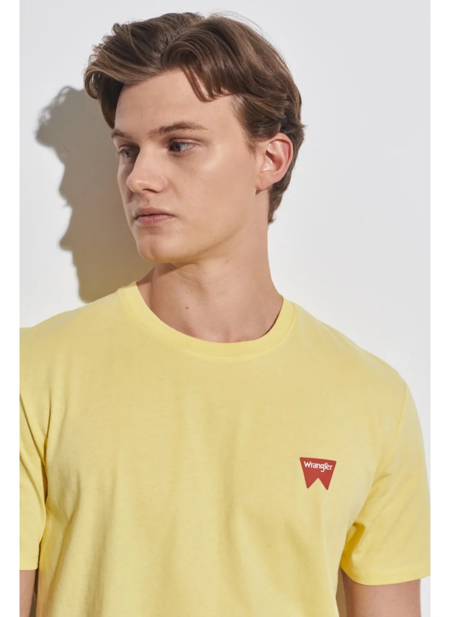 رانجلر Men's Yellow Crew Neck T-Shirt