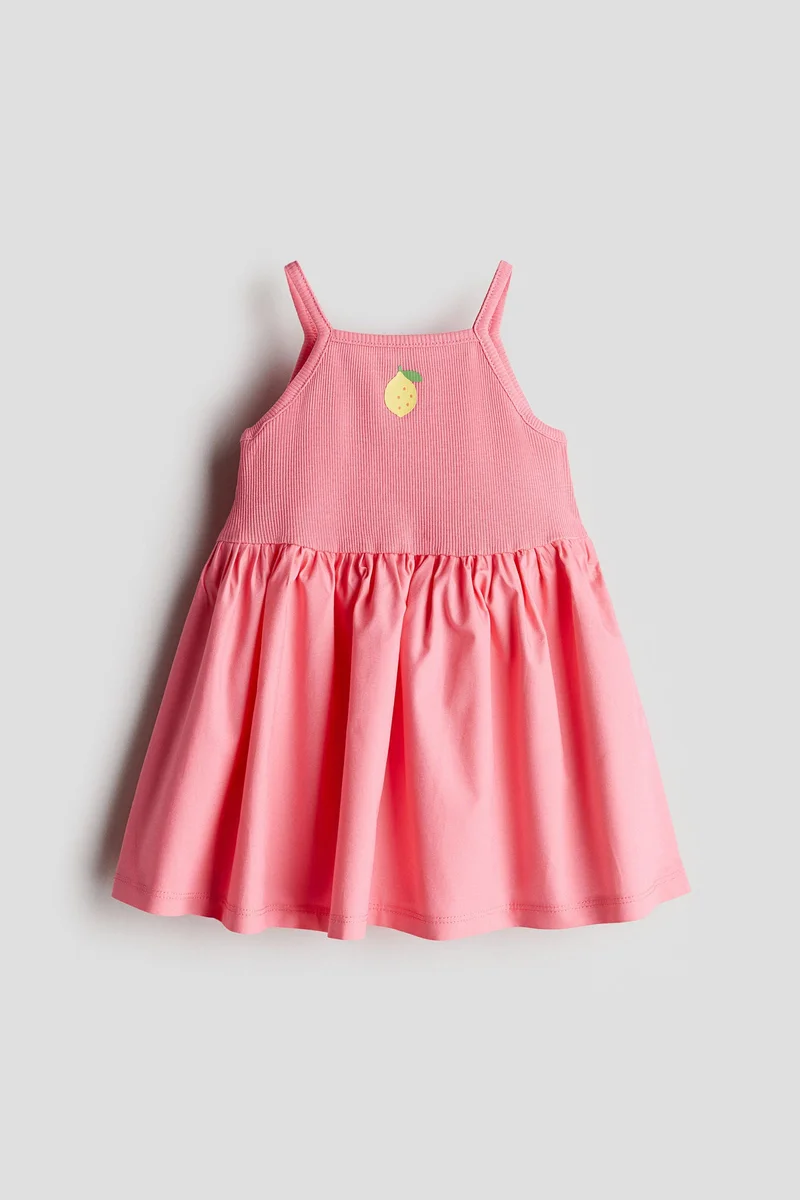 اتش اند ام فستان مزيّن بطبعة