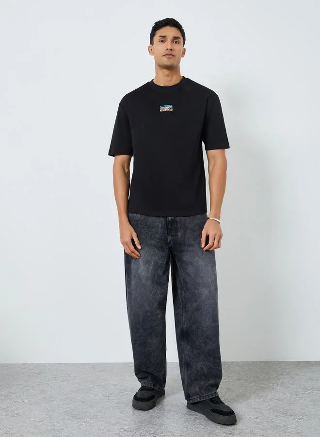 ستايلي تيشيرت واسع مطرز