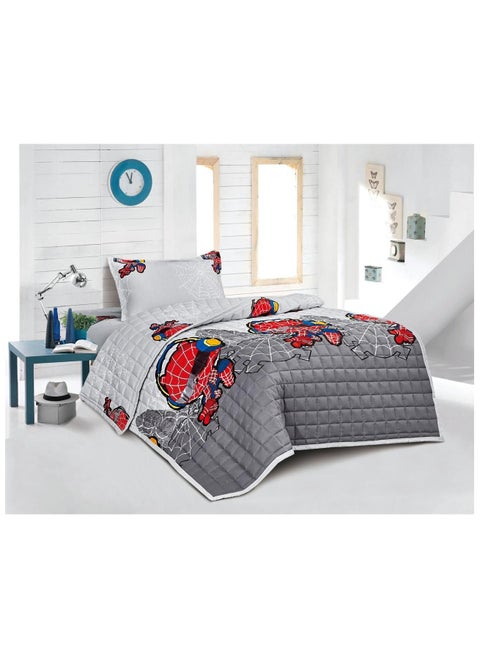 Compressed bed comforter set consisting of 3 pieces with children's drawings