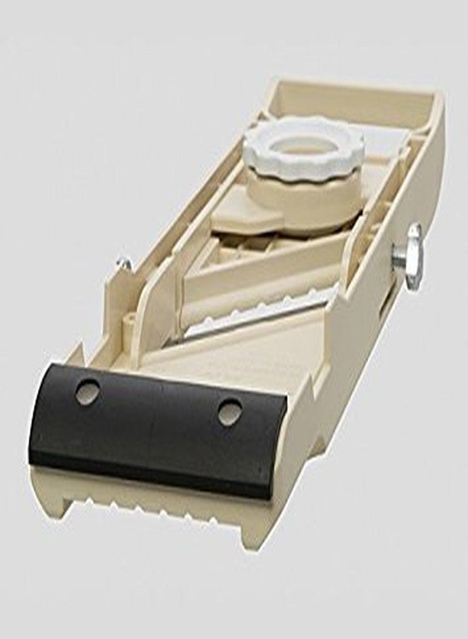 Benriner Almond Wide Slicer - Image 4