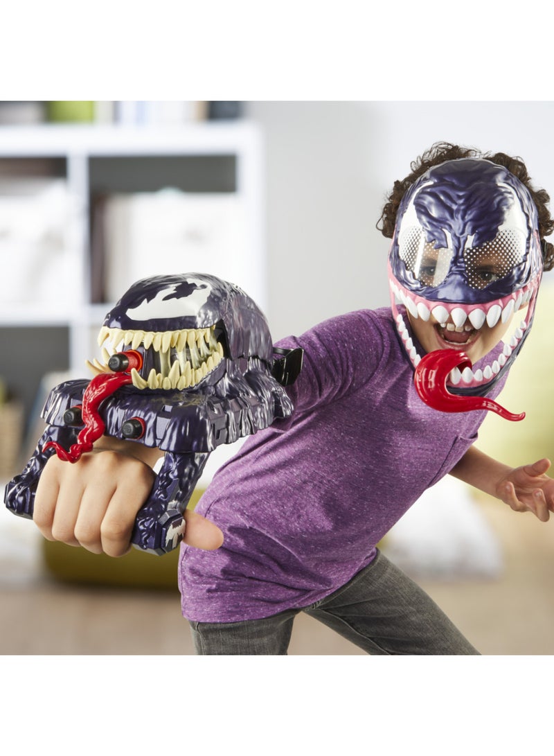 SPIDERMAN Marvel Spider-Man VenomVersus Marvelâ€™s Venom Strike Blaster, NERF Spider-Man Toy, Super Hero Toys for Kids Ages 5+ - Image 4