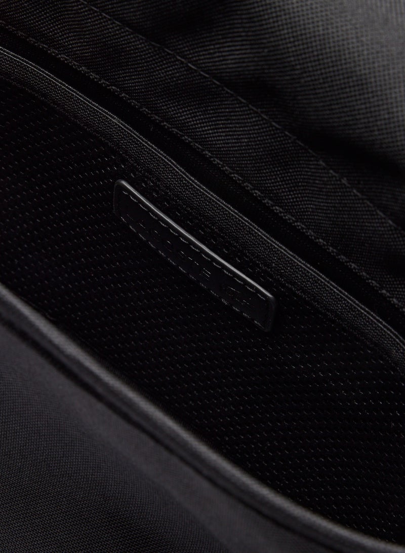 لاكوست حقيبة لاكوست نيوكروك ماسنجر للجنسين - Image 4