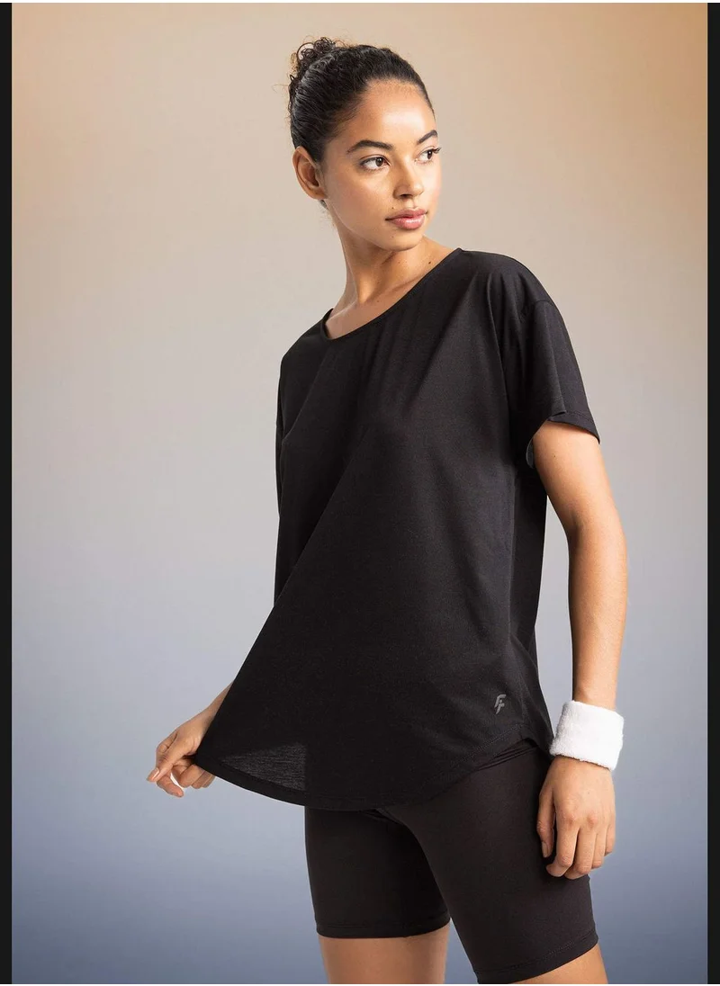 DeFacto Woman Crew Neck Knitted Short Sleeve T-Shirt