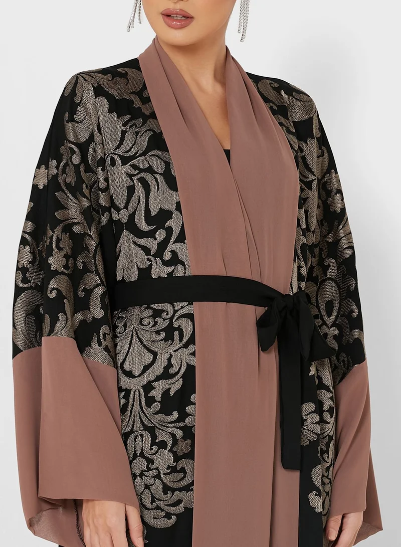 Khizana Embossed Top Abaya