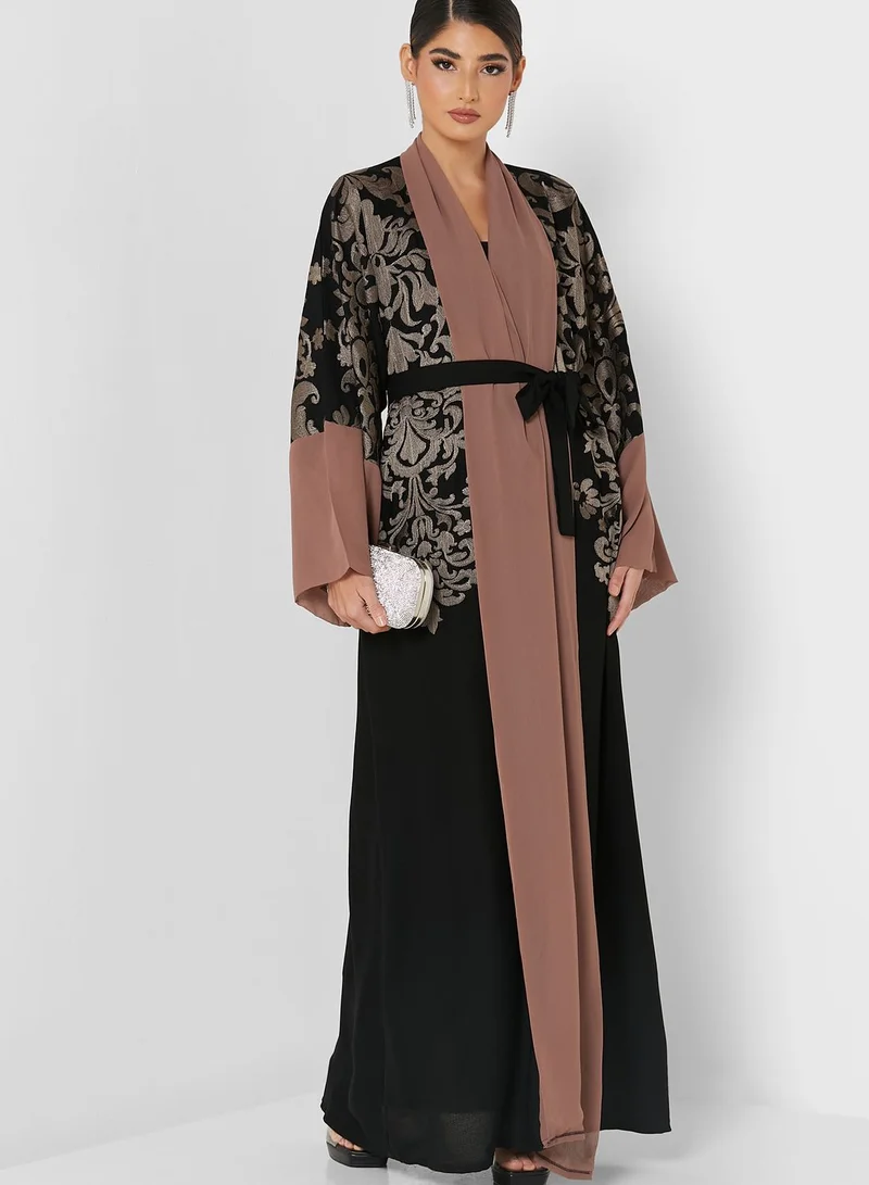 Khizana Embossed Top Abaya
