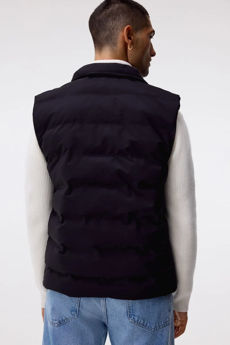 H&M  Regular Fit Padded gilet for Men | Best Price UAE