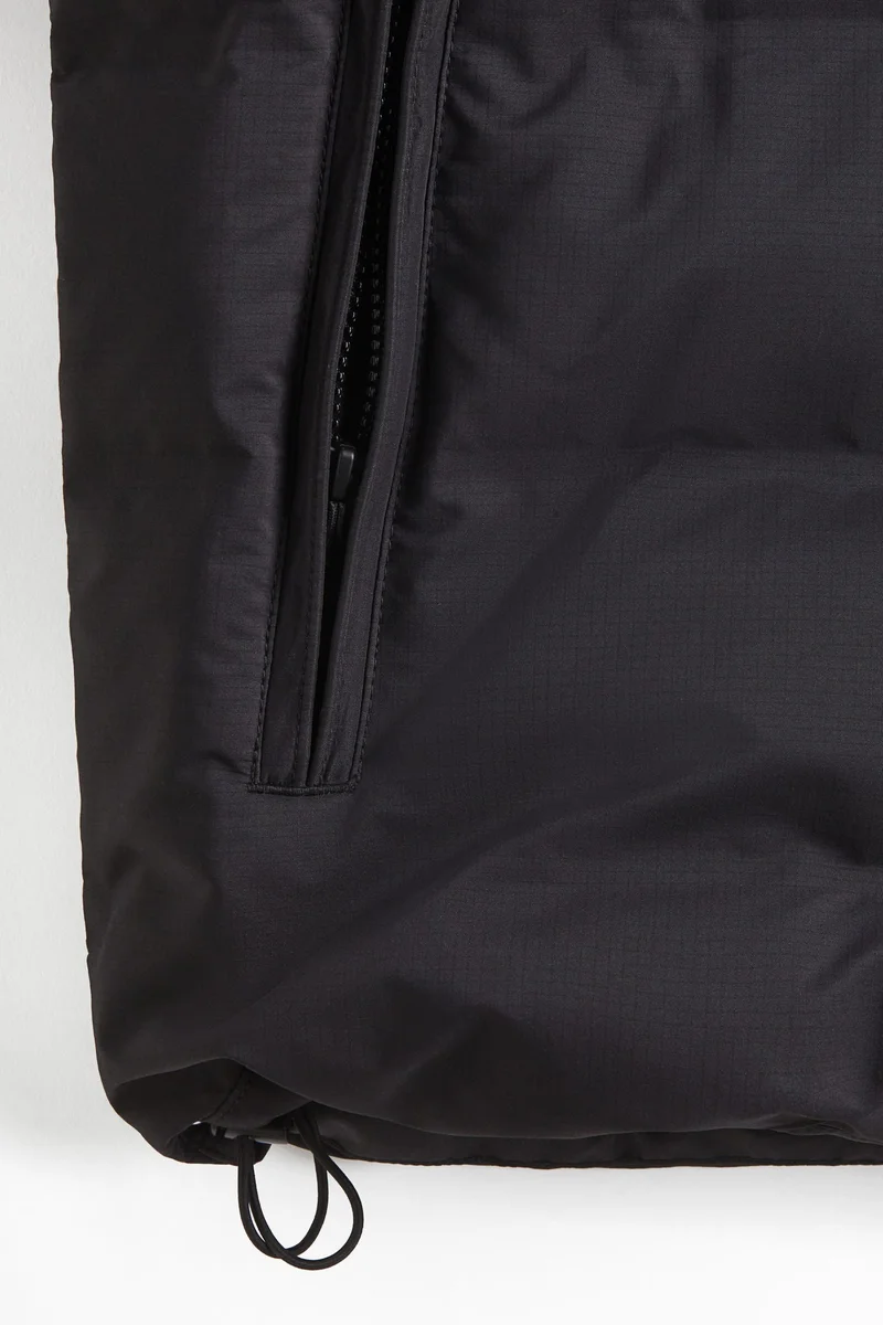 H&M  Regular Fit Padded gilet for Men | Best Price UAE