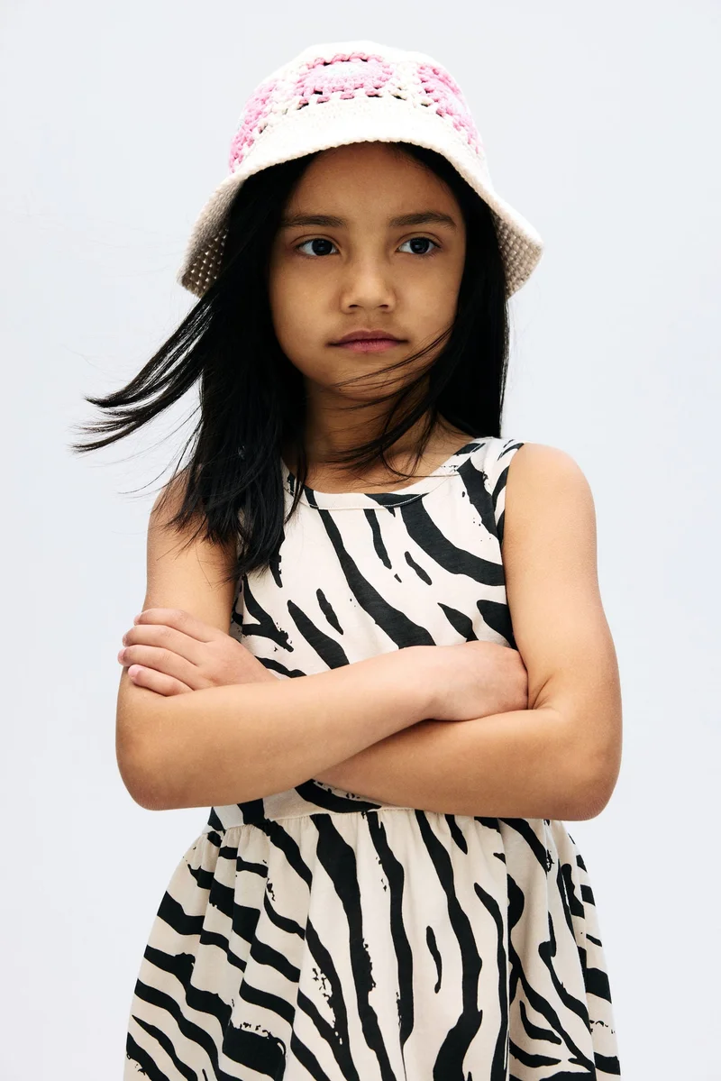 اتش اند ام فستان منقوش من القطن