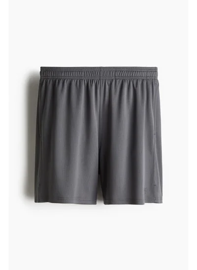 اتش اند ام Sports shorts