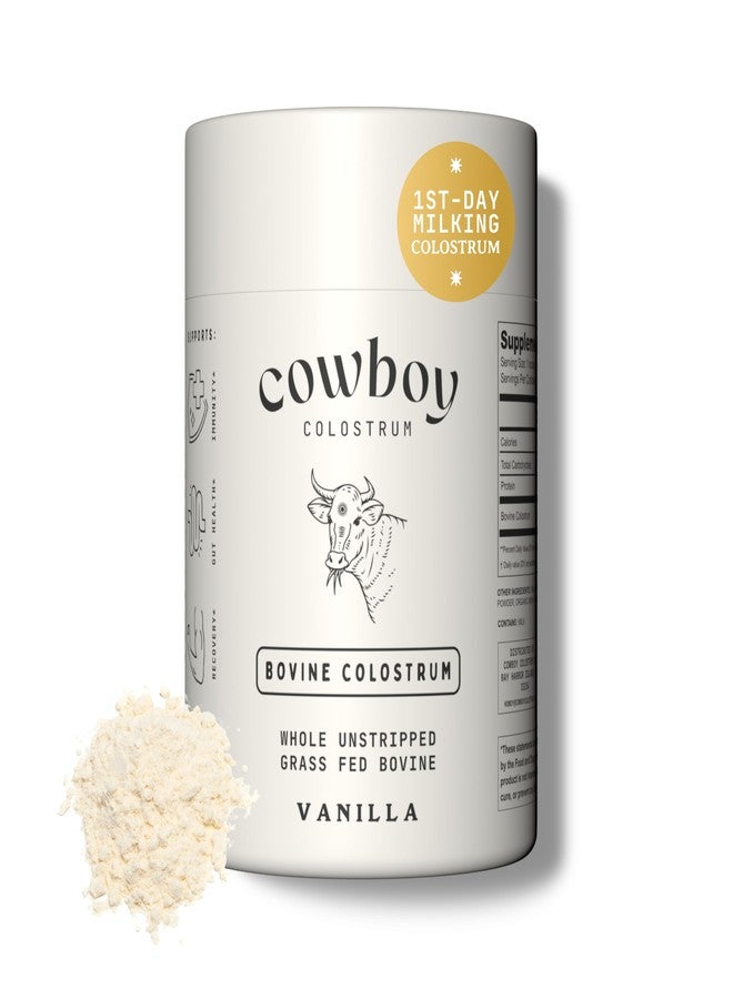 COWBOY COLOSTRUM كاوبوي - المكمل الغذائي الحصري الأول من نوعه، وهو عبارة عن مسحوق لبأ بقري كامل الدسم، مُستخلص من حليب الأبقار التي تتغذى على العشب، لصحة الجسم الكاملة - مسحوق لبأ بقري غني بالعناصر الغذائية النشطة بيولوجيًا - خالٍ من السكر (فانيليا، 40 حصة) - Image 1