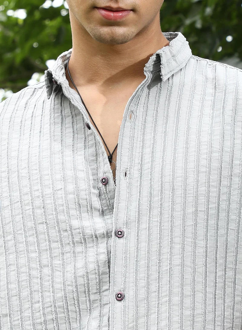 Campus Sutra Campus Sutra Men's Cloud Grey Edgy-Stripe Jacquard Shirt | Spread Collar , Long Sleeve Cuffed Sleeves , Button Closure | Stripes Jacquard | Cotton-Blend Shirt For Casual Wear