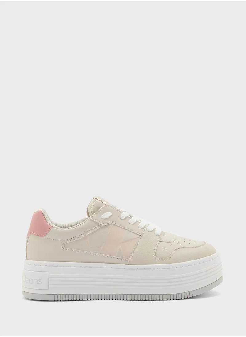 كالفن كلاين جينز Lace Up Low Top Sneakers