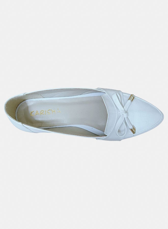 Classic Flats - Image 1