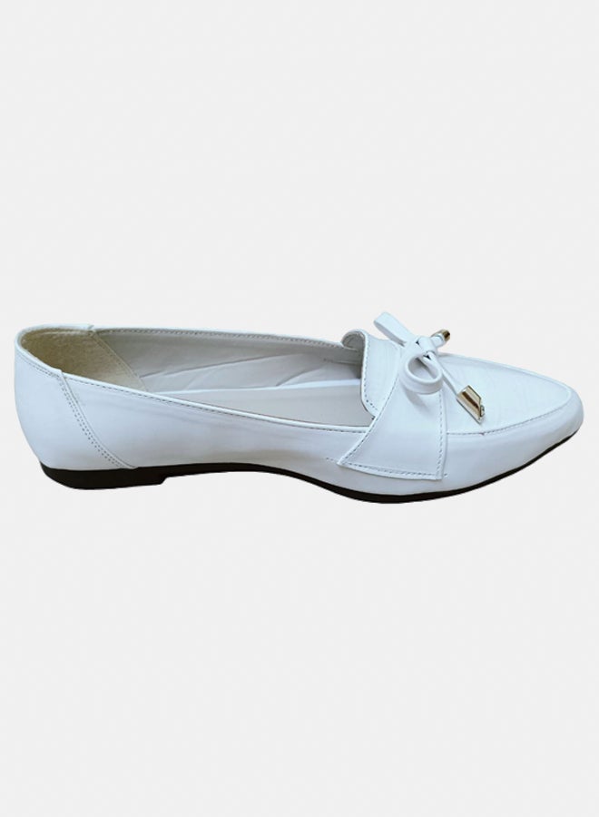 Classic Flats - Image 2