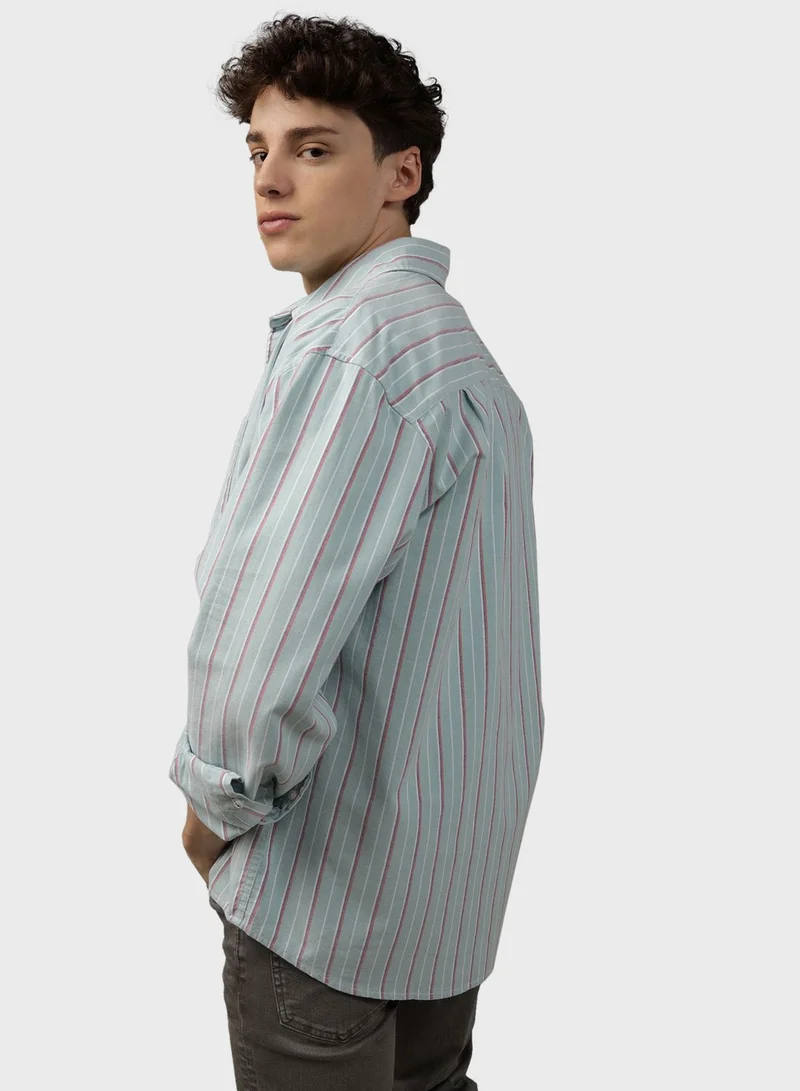 American Eagle Striped Relaxed Fit Shirt