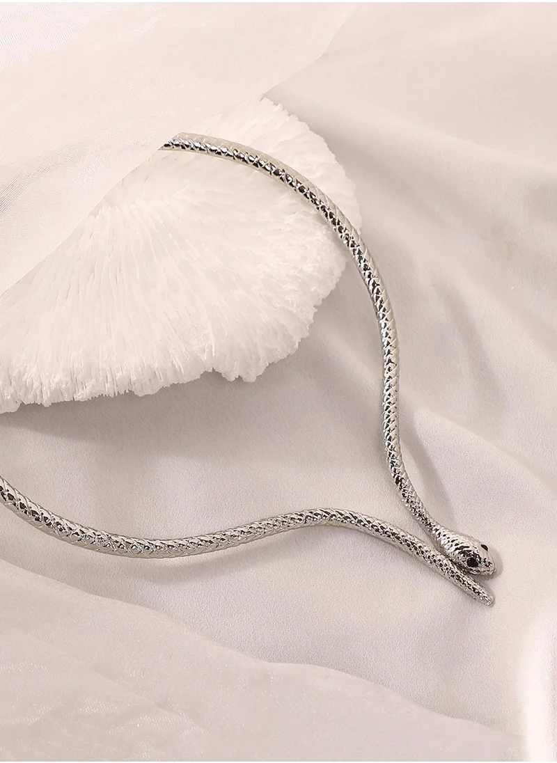 سوهي The Serpent Torque Stones Studded Necklace