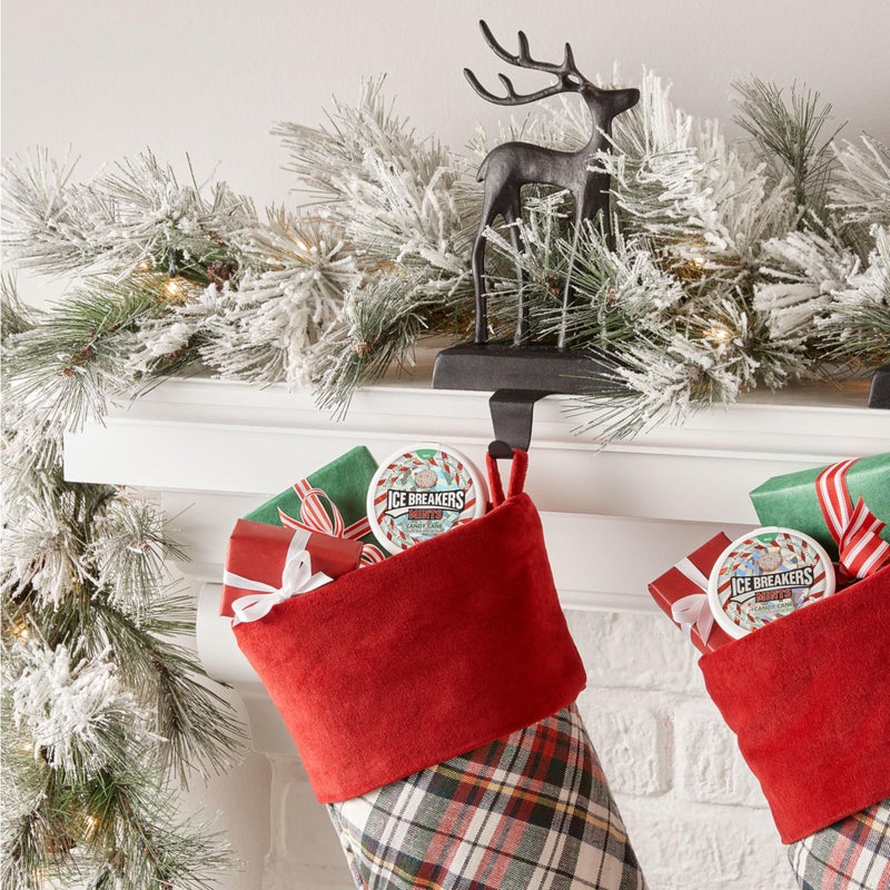 ICE BREAKERS Candy Cane Sugar-Free Mints - Image 5