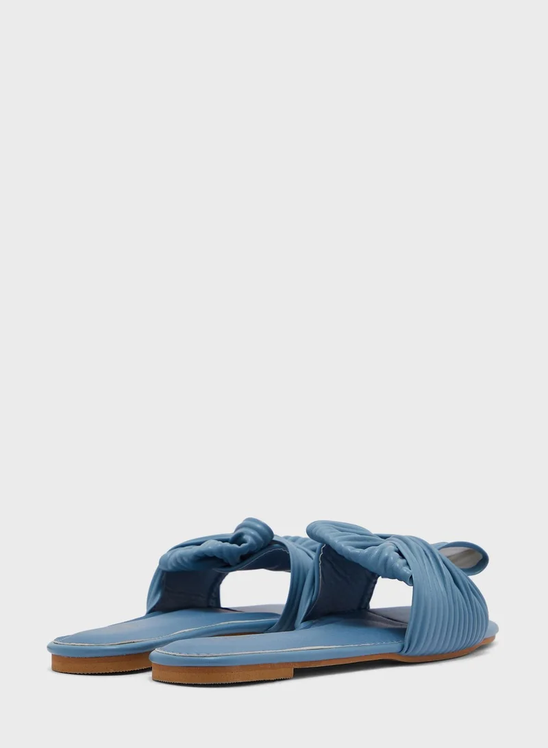 FYOR Casual Flat Sandals