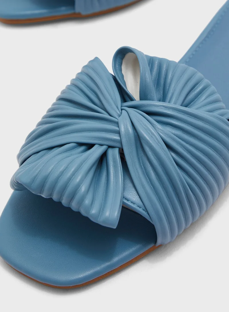 FYOR Casual Flat Sandals