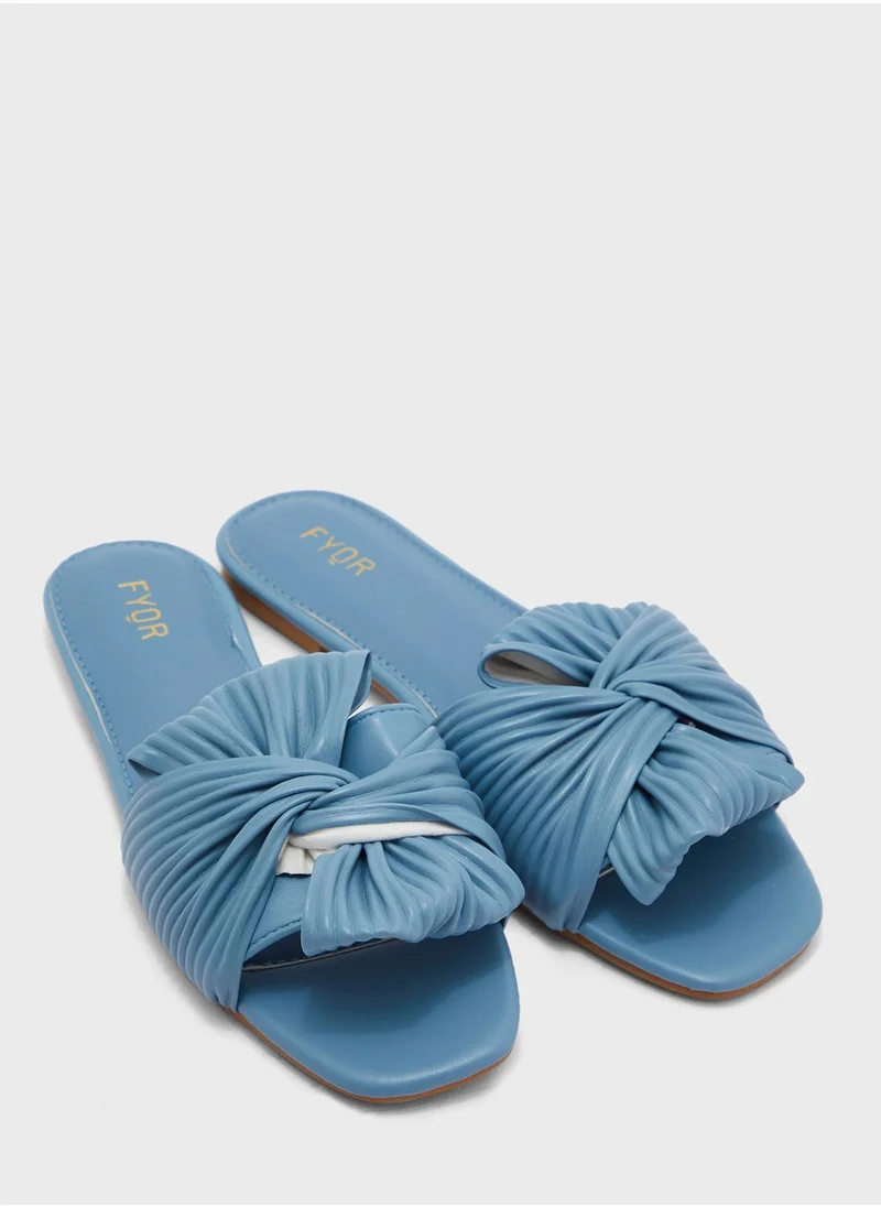 FYOR Casual Flat Sandals