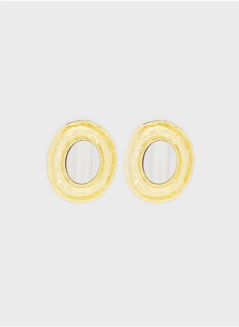 ايلا Oversized Stud Earrings