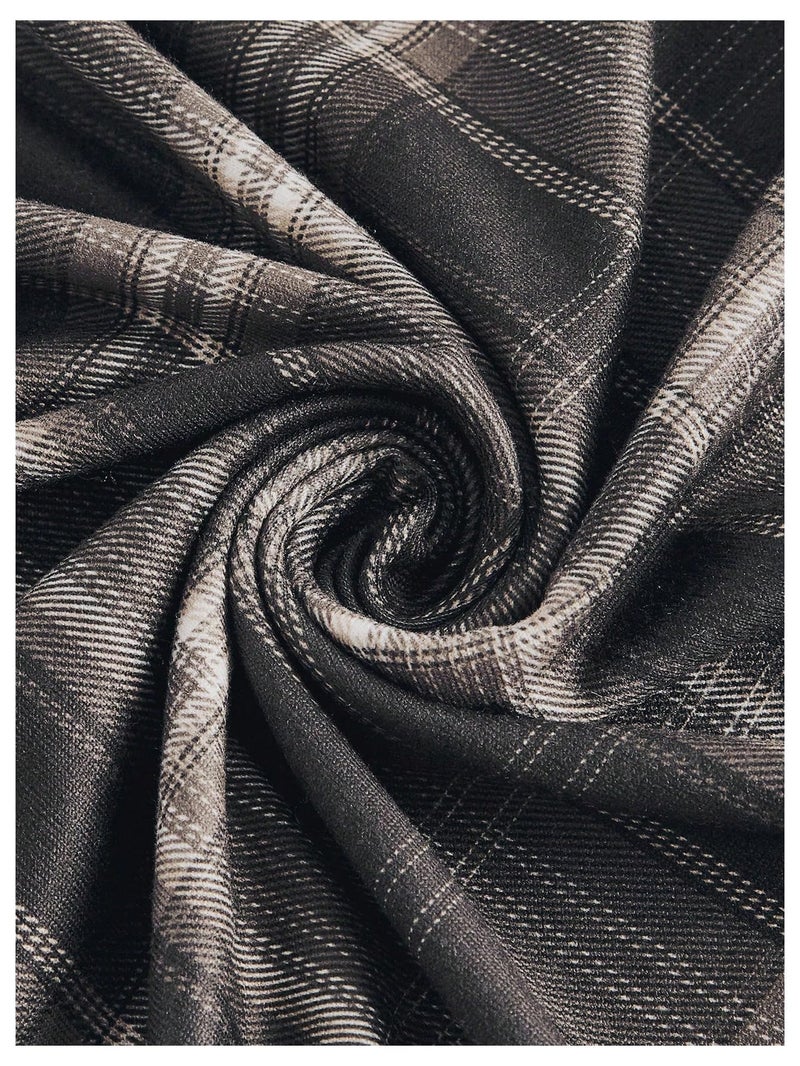 WDIRARA Women's Plaid Spaghetti Strap Cami Dress Sleeveless Flared Hem Mini Dress Black and White Large - Image 4