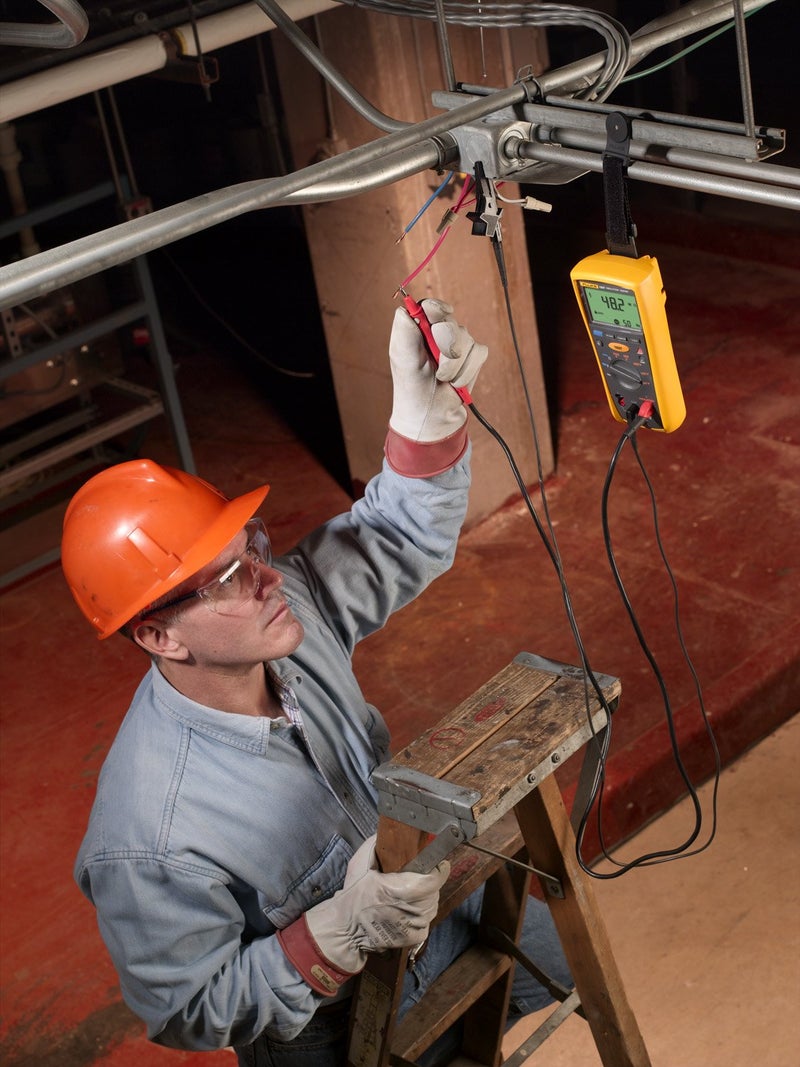 Fluke 1507 Digital Megohmmeter Insulation Resistance Tester, For Advanced Industrial and Electrical Insulation Testing, Offers Multiple Insulation Test Voltages: 50 V, 100 V, 250 V, 500 V, and 1000 V - Image 5