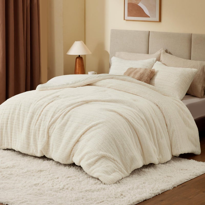 BEDELITE Fleece Queen Comforter Set -Super Soft & Warm Fluffy Cream White Faux Fur Bedding, Luxury Fuzzy Heavy Bed Set for Winter with 2 Pillow Cases - Image 2