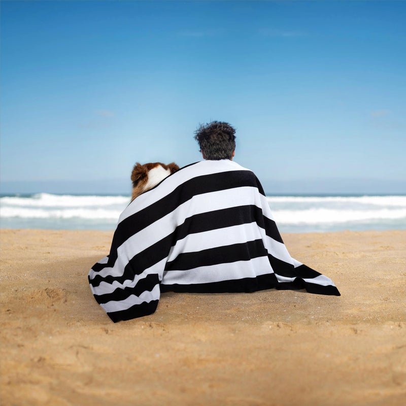 WILFA Extra Large Beach Towel - Oversized Mircofiber Beach Towel 40'' x 70'', XL Striped Lightweight Pool Towel, Big Cabana Swim Travel Towel for Adults Mens Women,Black - Image 4