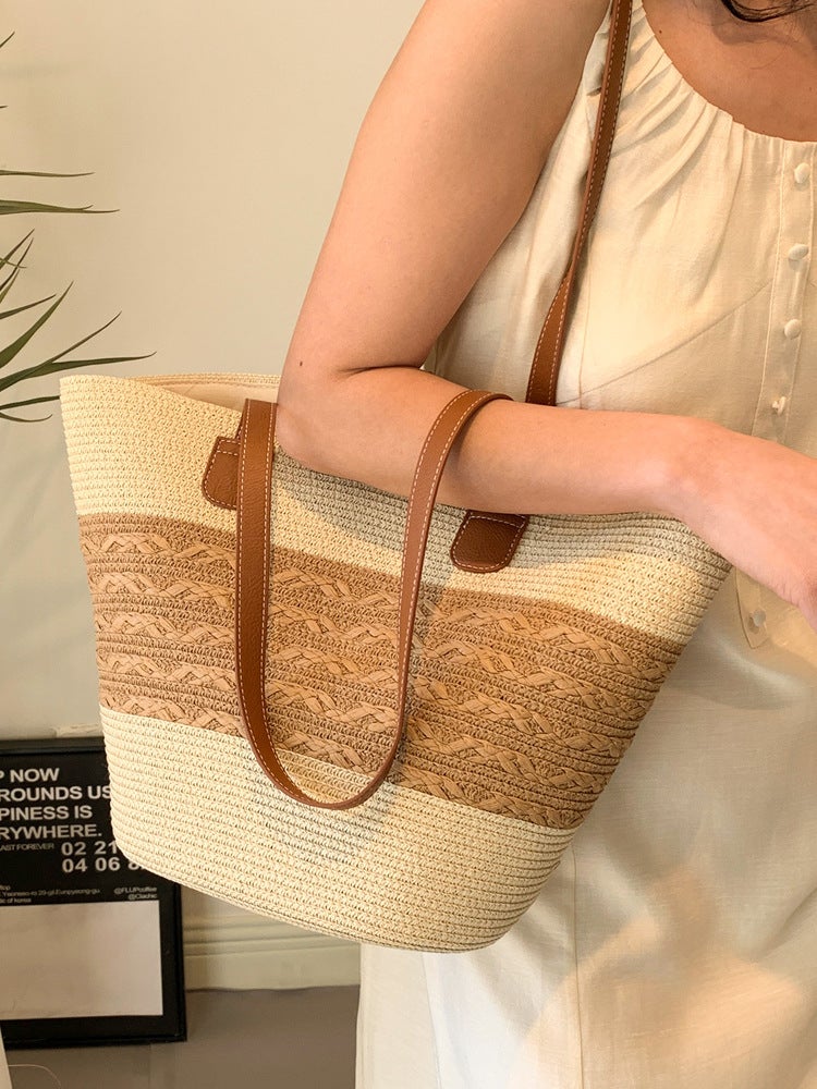 Woven Straw Bag Women'S Large Capacity Style Vegetable Basket Shoulder Bag Beach Bucket Bag Commuter Tote Bag - Image 2