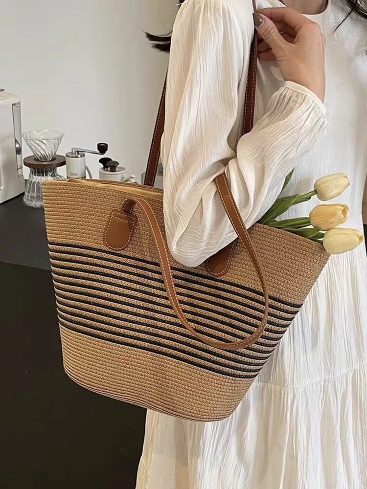 Woven Straw Bag Women'S Large Capacity Style Vegetable Basket Shoulder Bag Beach Bucket Bag Commuter Tote Bag - Image 3