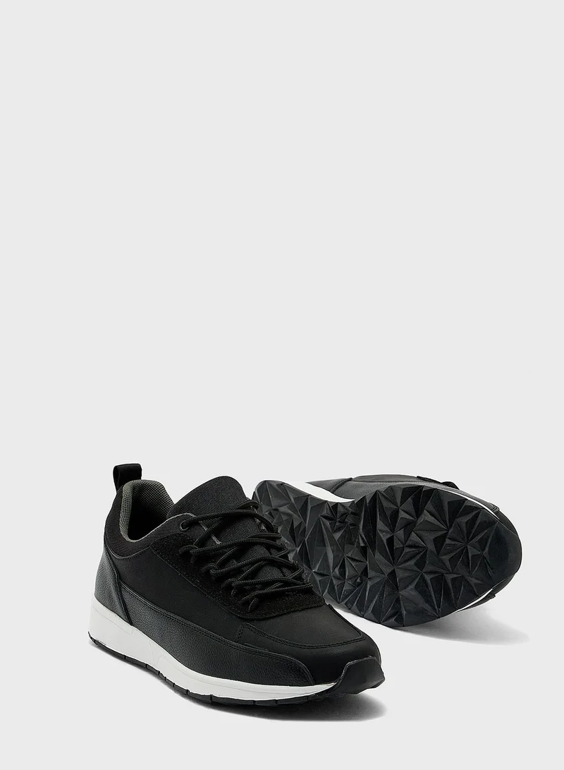 Robert Wood Casual Hybrid Sneakers