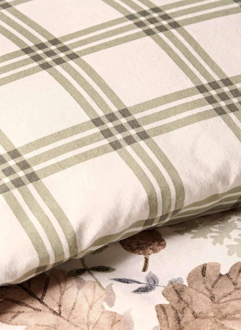 Matalan Green Falling Leaves Duvet Set