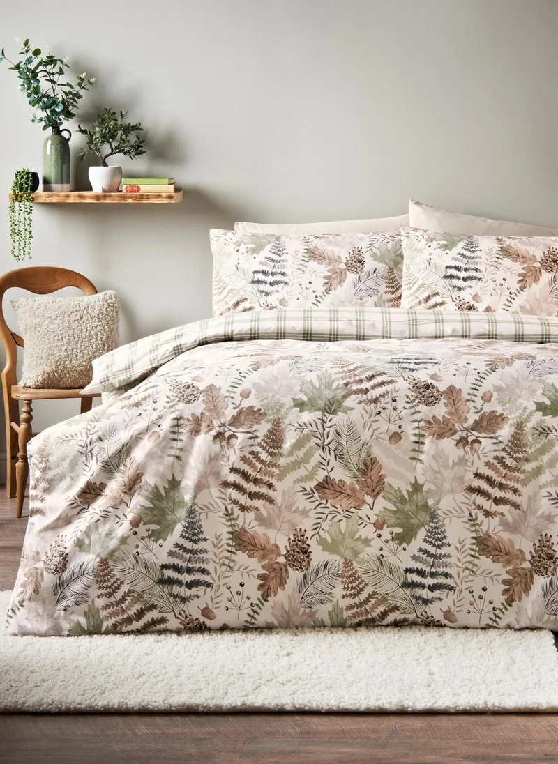 Matalan Green Falling Leaves Duvet Set