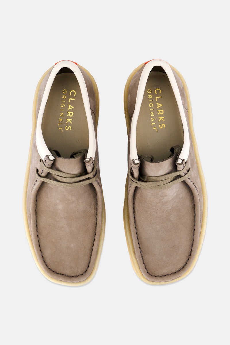 clarks Men Wallabee Cup Lace Up Casual Shoes, Grey Combo  - Image 3