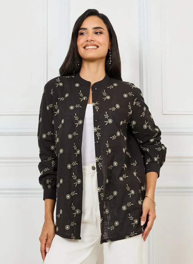 Styli Styli Cotton Slub Floral Embroidered Mandarin Collar Shirt