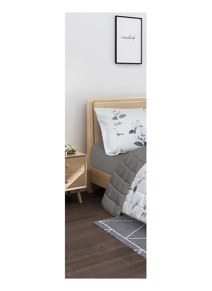 Red Rose A practical summer double bed sheet with a printed design to suit your room's decor, made of microfiber, measuring 230*250cm.  - Image 2