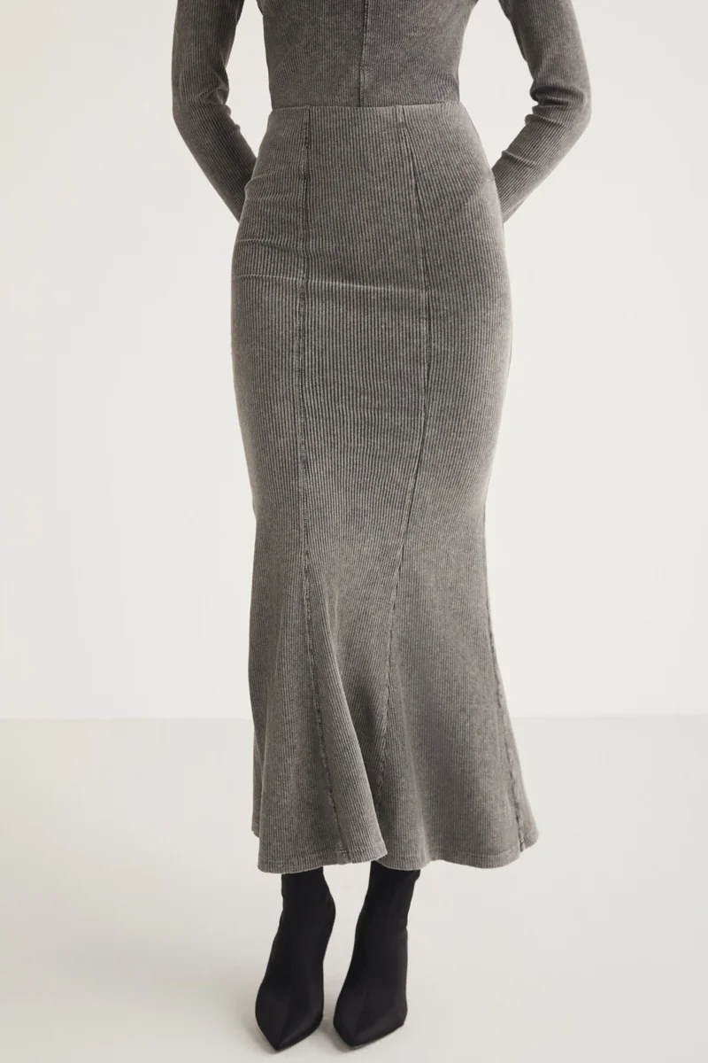 جريميلانج Cateline Women's Slim Fit Elastic Waist Body-hugging Midi Gray Skirt