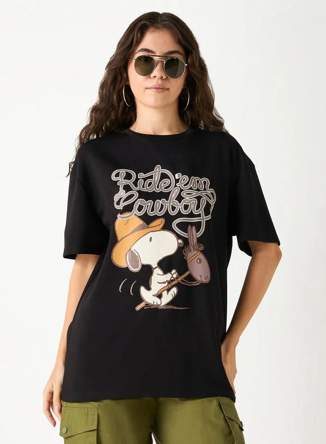 Peanuts Print T-shirt with Crew Neck and Short Sleeves