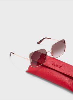 GUESS Oversized Sunglasses  - Image 5
