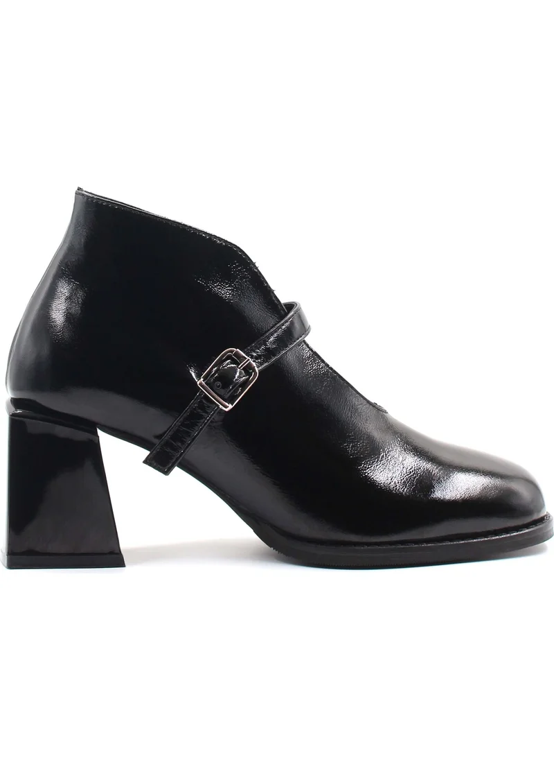 Fast Step Leather Women's Thick Heeled Boots 064SZA230